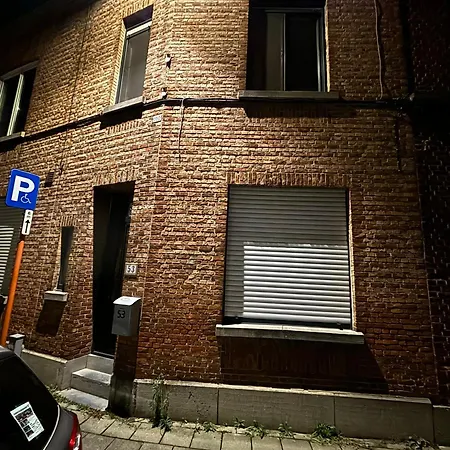 Gezellige Woning Met Tuin Centrum Appartamento