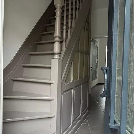 Gezellige Woning Met Tuin Centrum * Loviano